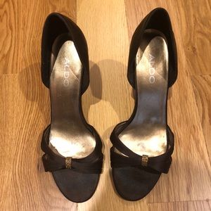 Used brown satin sandals aldo 9